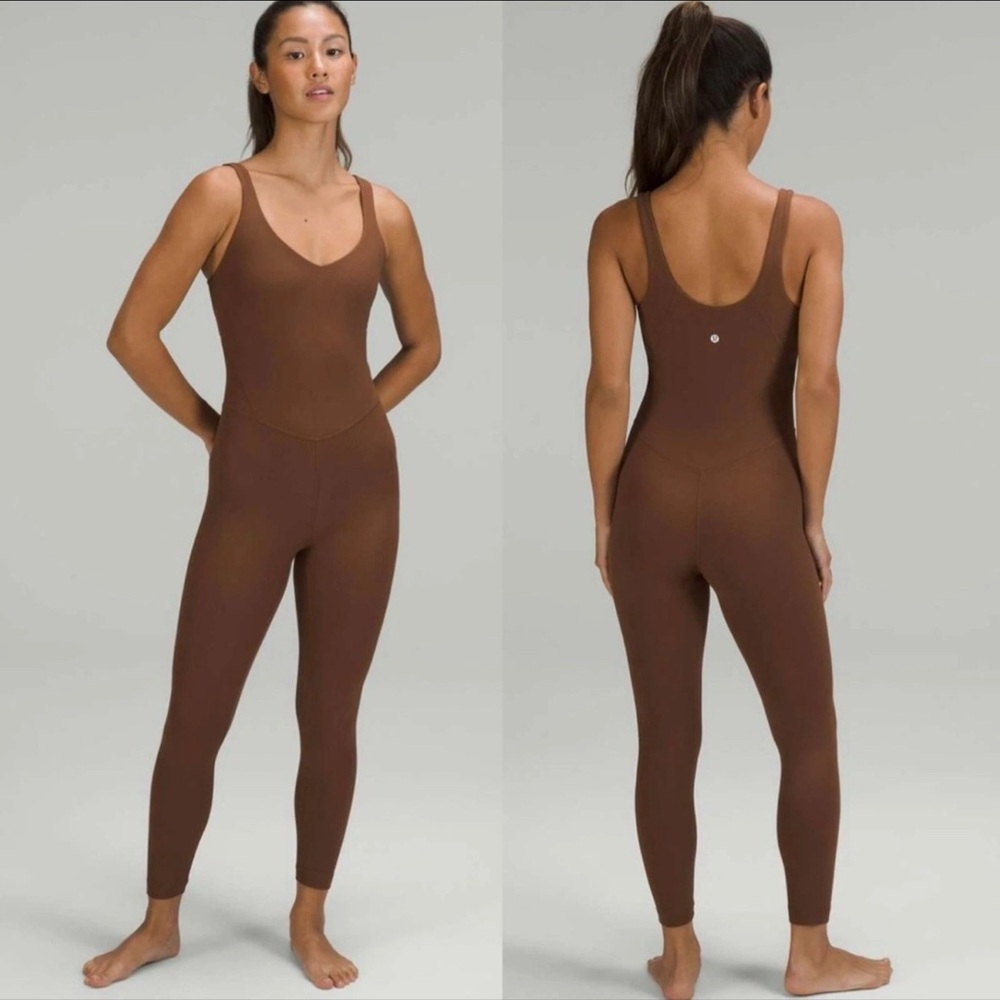 Lululemon Ribbed Align Jumper 25” size 8 Yoga bodysuit